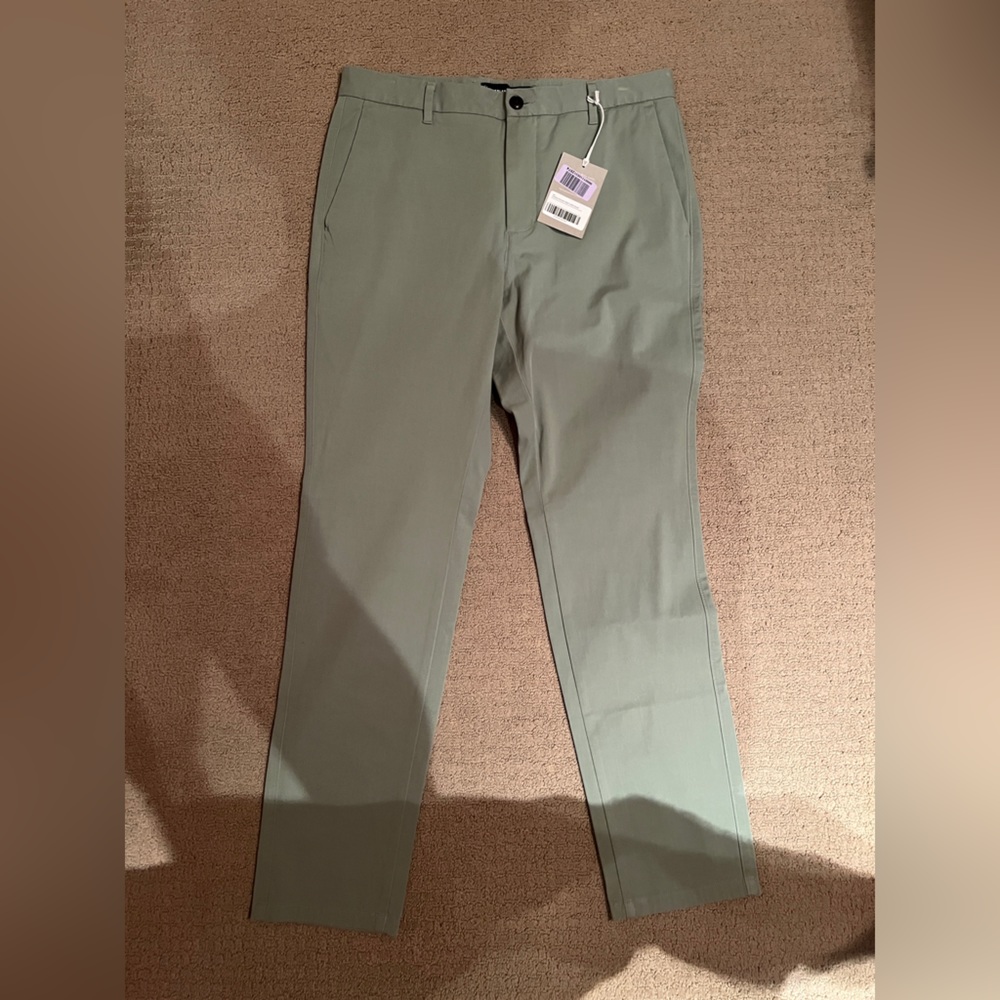 Everlane chino mens